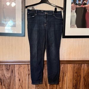 Simply Vera Vera Wang jeans (skinny mid rise )size 12